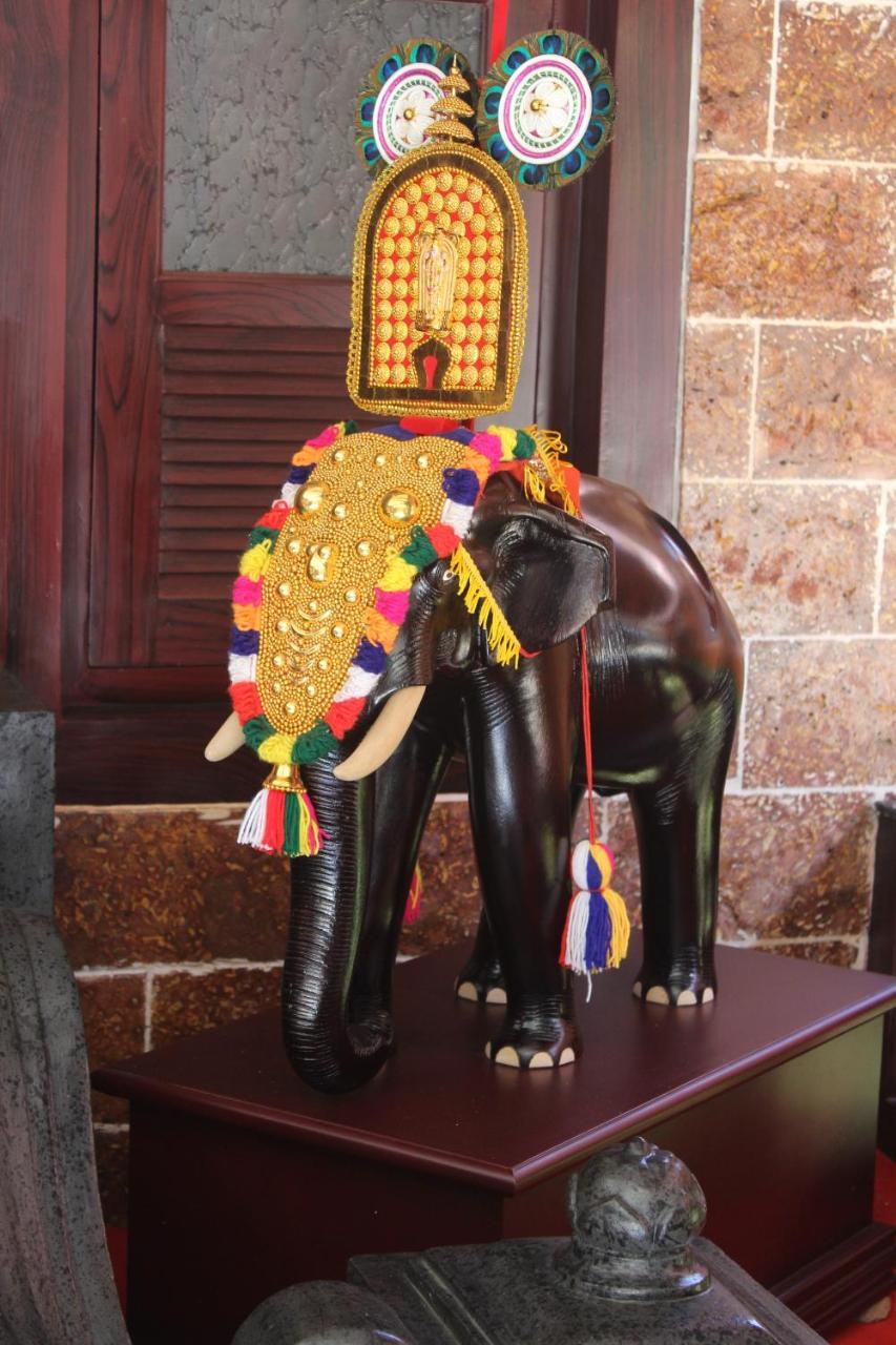 Guruvayur Heritage By Nexstay Exterior photo